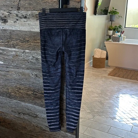 Vintage NIYAMA SOL Granite Stripe Barefoot Leggings